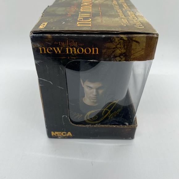 Rare Neca Twilight Moon Team Jacob Color Change Thermal Mug In Box NEW - Picture 4 of 7
